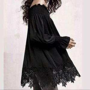 🧡 Anthropologie Eri + Ali Black Lace Off The Shoulder shirt Dress